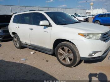  Salvage Toyota Highlander
