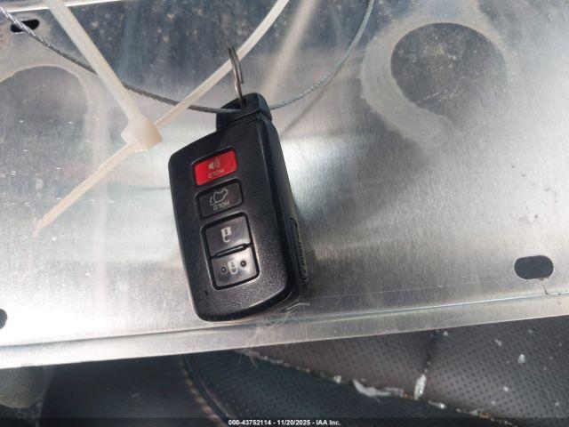 Toyota Highlander Limited Image 5