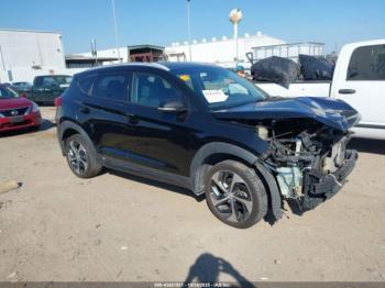  Salvage Hyundai TUCSON