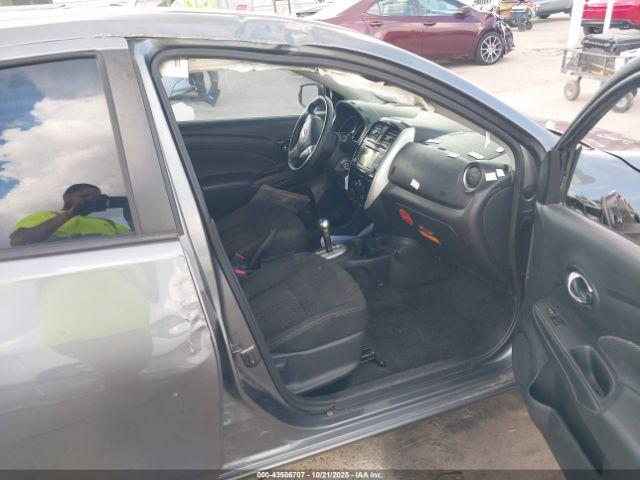Nissan Versa 1.6 Sv Image 3