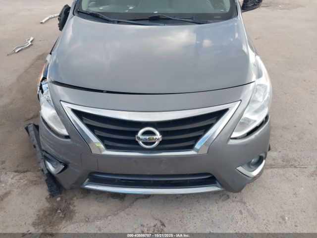 Nissan Versa 1.6 Sv Image 12