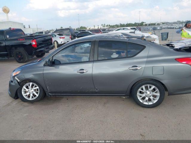 Nissan Versa 1.6 Sv Image 14