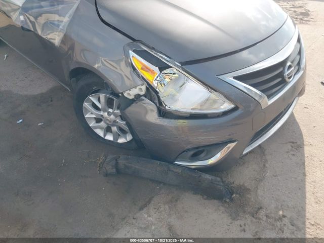 Nissan Versa 1.6 Sv Image 16