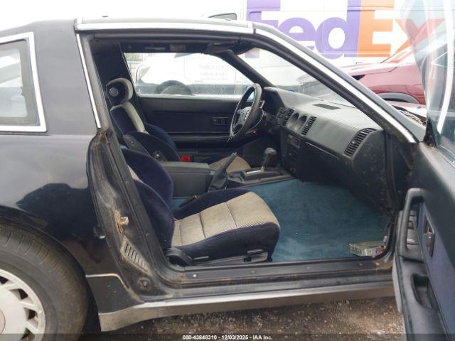 Nissan 300ZX Image 11