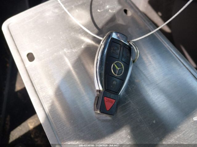 Mercedes-Benz G-Class 4matic Image 12