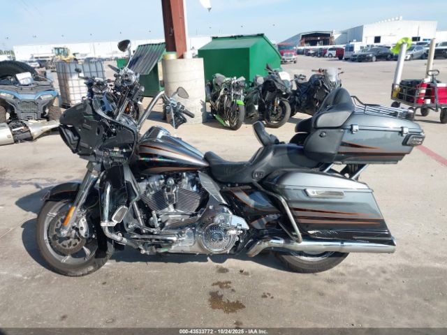 Harley-Davidson Fltruse Cvo Road Glide Image 7