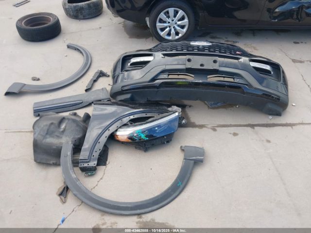 Ford Explorer St Image 15