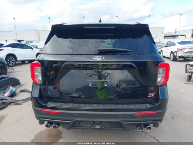 Ford Explorer St Image 19