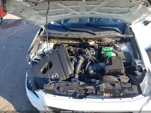 Mazda Cx Sport Image 8