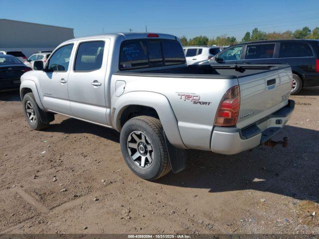 Toyota Tacoma Prerunner V6 Image 11