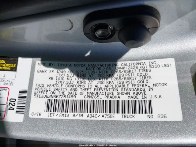 Toyota Tacoma Prerunner V6 Image 15