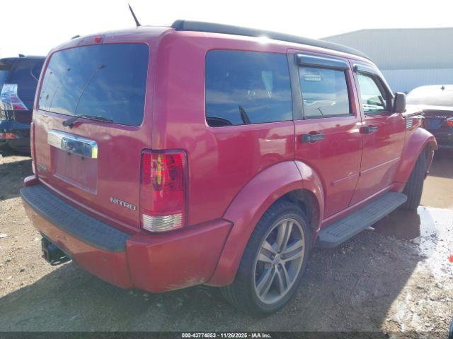 Dodge Nitro Shock Image 6