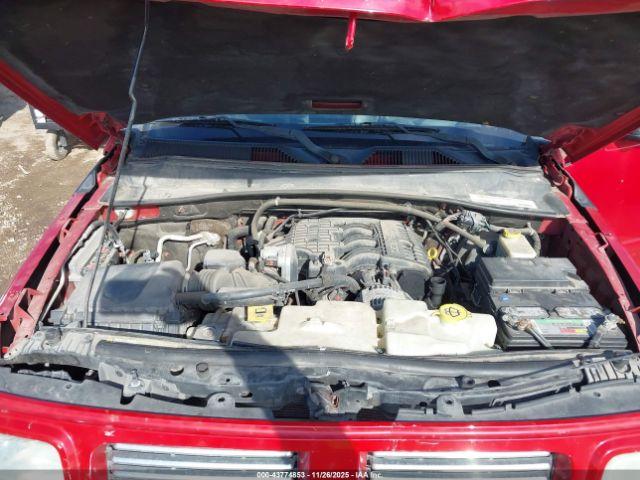 Dodge Nitro Shock Image 9