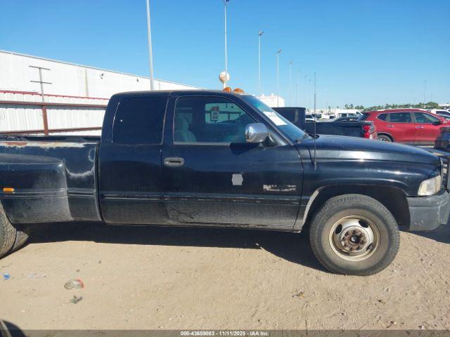 Dodge Ram 3500 St Image 10