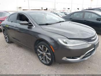  Salvage Chrysler 200