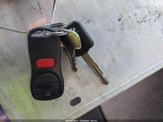 Nissan Frontier Sv Image 14