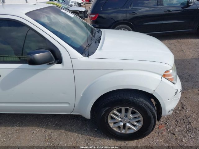 Nissan Frontier Sv Image 2