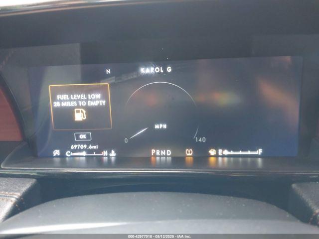 Lincoln Navigator Reserve L Image 11