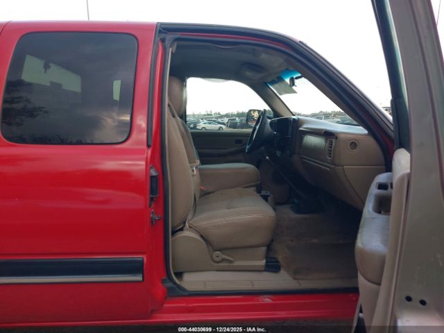 Chevrolet Silverado 2500 Image 7