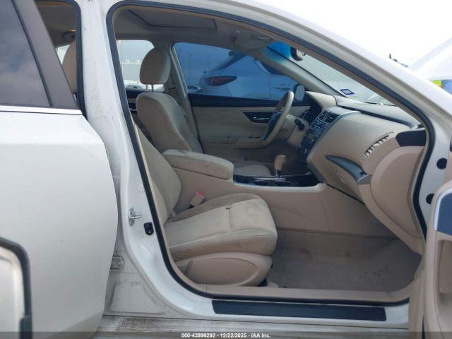 Nissan Altima 2.5 Sv Image 5