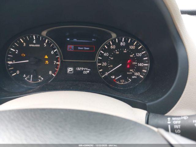 Nissan Altima 2.5 Sv Image 8