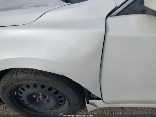 Nissan Altima 2.5 Sv Image 12