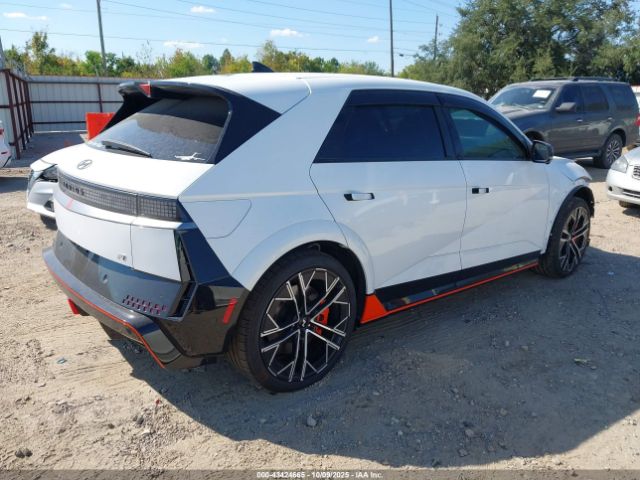 Hyundai Ioniq Image 15