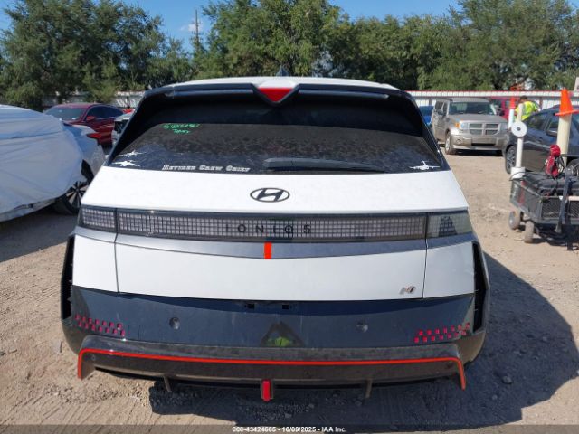 Hyundai Ioniq Image 4