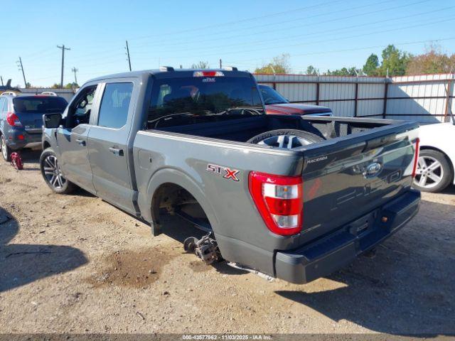 Ford F-150 Xl Image 18