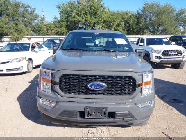 Ford F-150 Xl Image 3