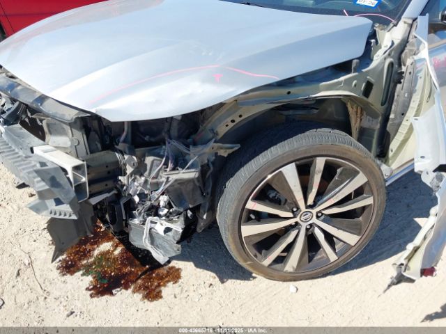 Nissan Altima Sr Fwd Image 13