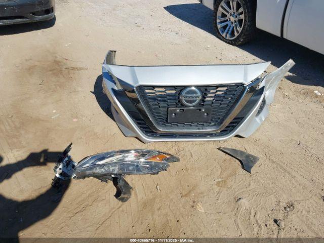 Nissan Altima Sr Fwd Image 15