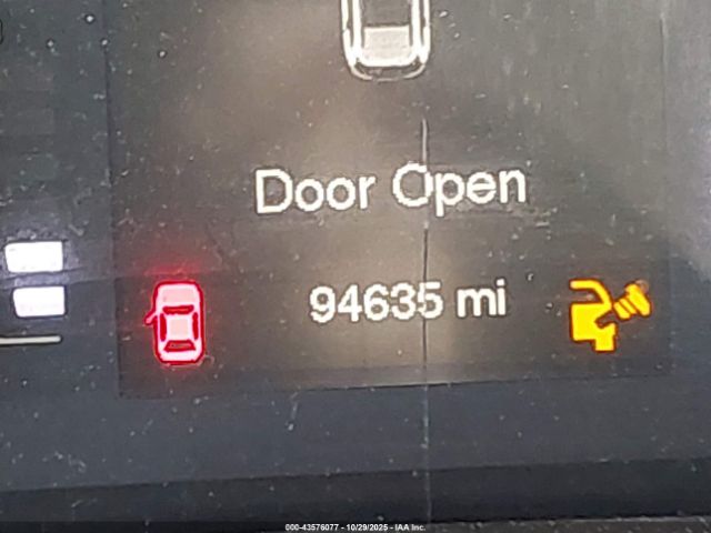 Jeep Cherokee Sport Image 7