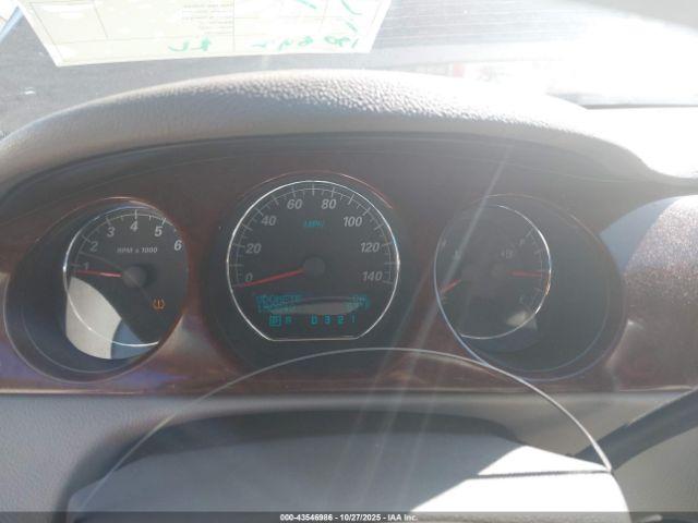 Buick Lucerne Cxl Image 7