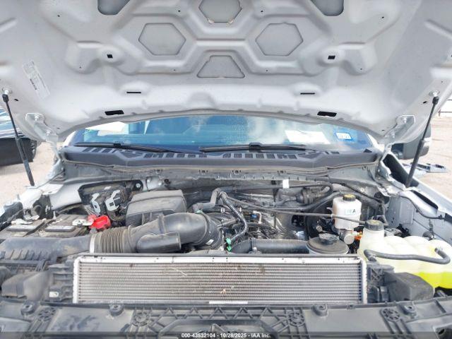 Ford F-250 Xlt Image 9