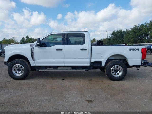 Ford F-250 Xlt Image 19