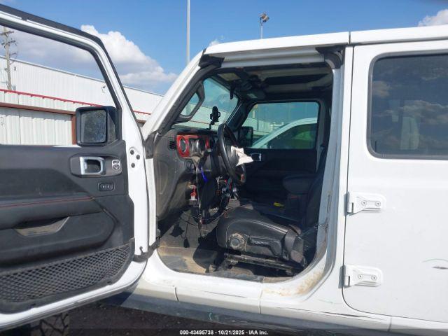 Jeep Gladiator Rubicon 4x4 Image 5