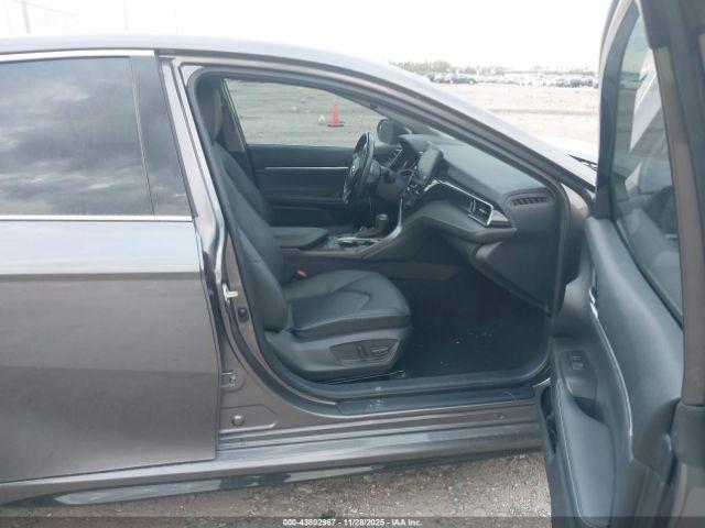 Toyota Camry Xse Image 15