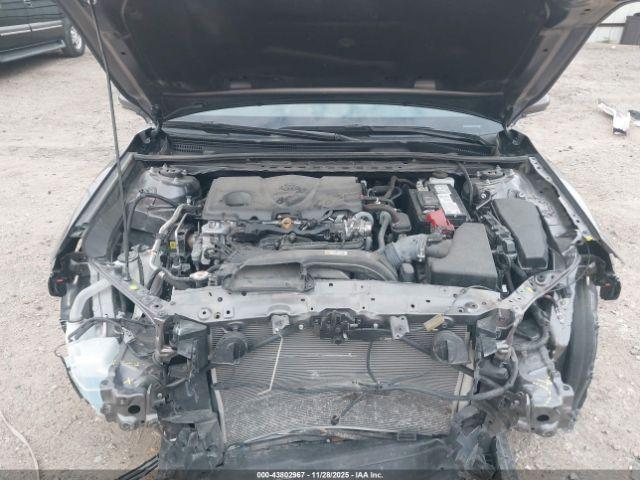 Toyota Camry Xse Image 11