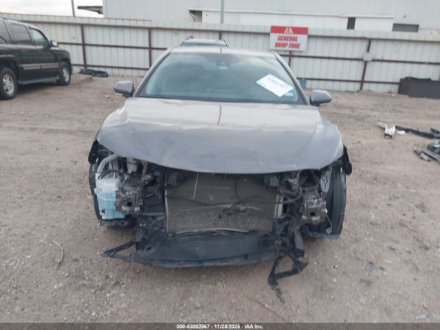 Toyota Camry Xse Image 9