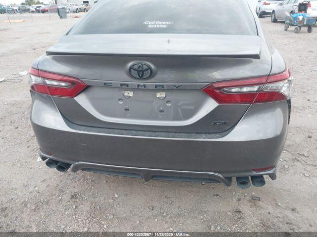 Toyota Camry Xse Image 5