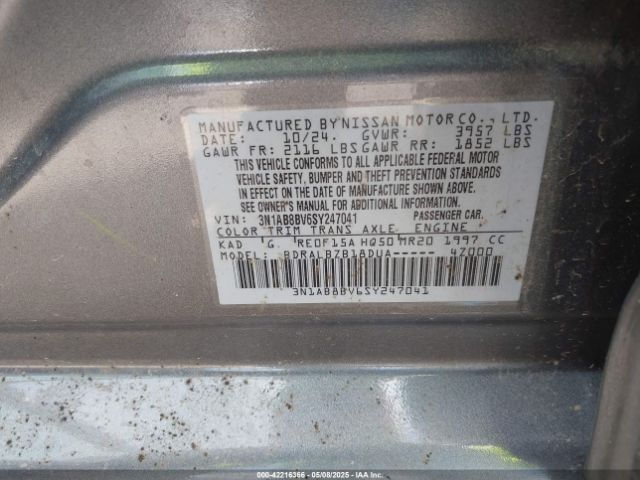 Nissan Sentra S Image 10