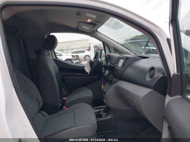 Nissan Nv S Xtronic Cvt Image 3