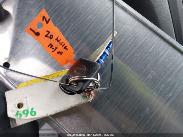 Nissan Nv S Xtronic Cvt Image 7