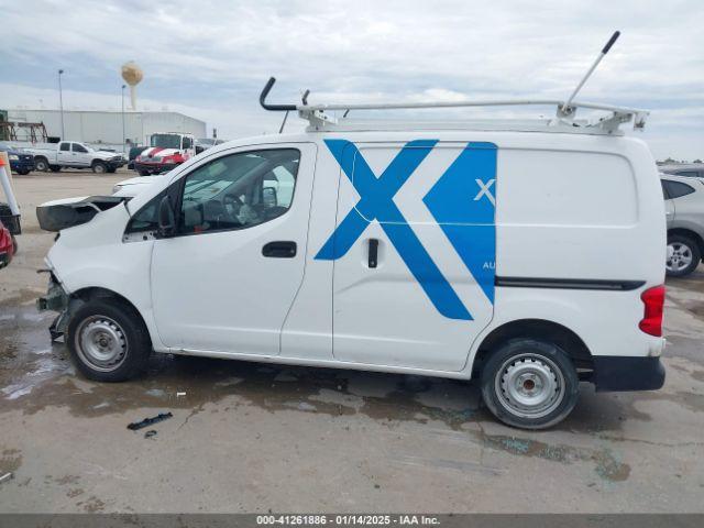 Nissan Nv S Xtronic Cvt Image 8