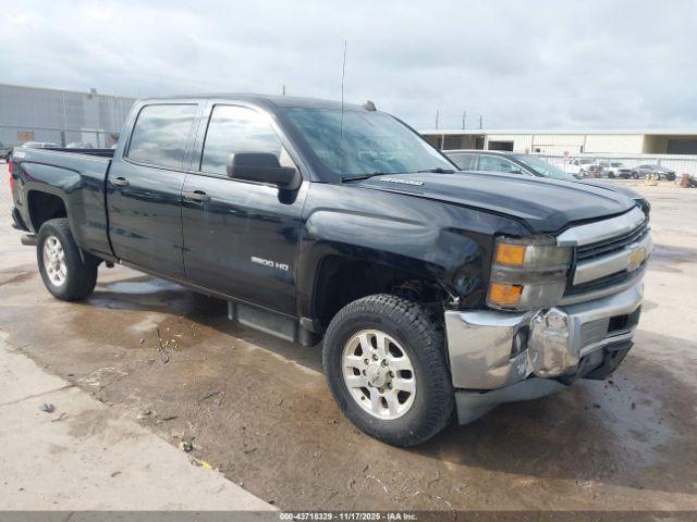  Salvage Chevrolet Silverado 2500