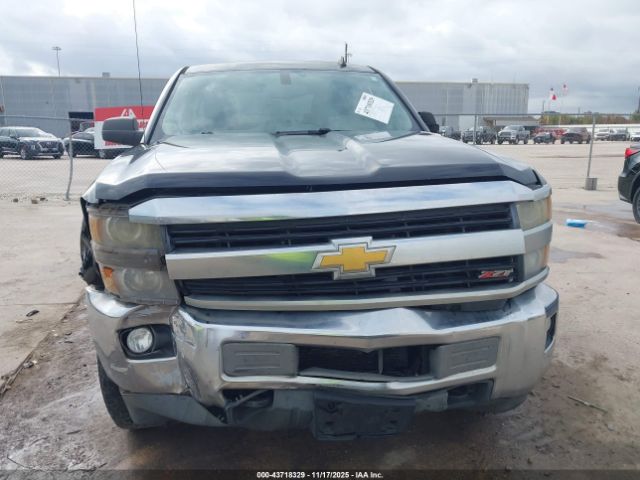 Chevrolet Silverado 2500 Lt Image 3