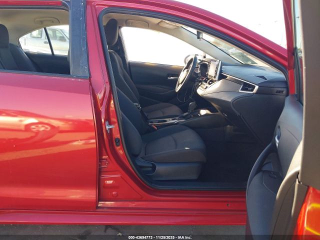 Toyota Corolla Le Image 18