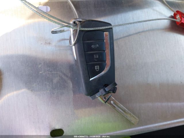 Toyota Corolla Le Image 14