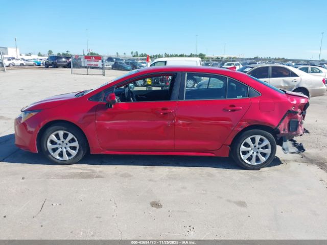 Toyota Corolla Le Image 2